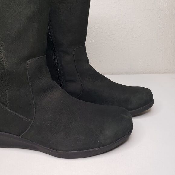 Aravon Womens Fairlee Black Leather Mid Winter Wedge Boots Waterproof Size 8 US - Picture 3 of 16